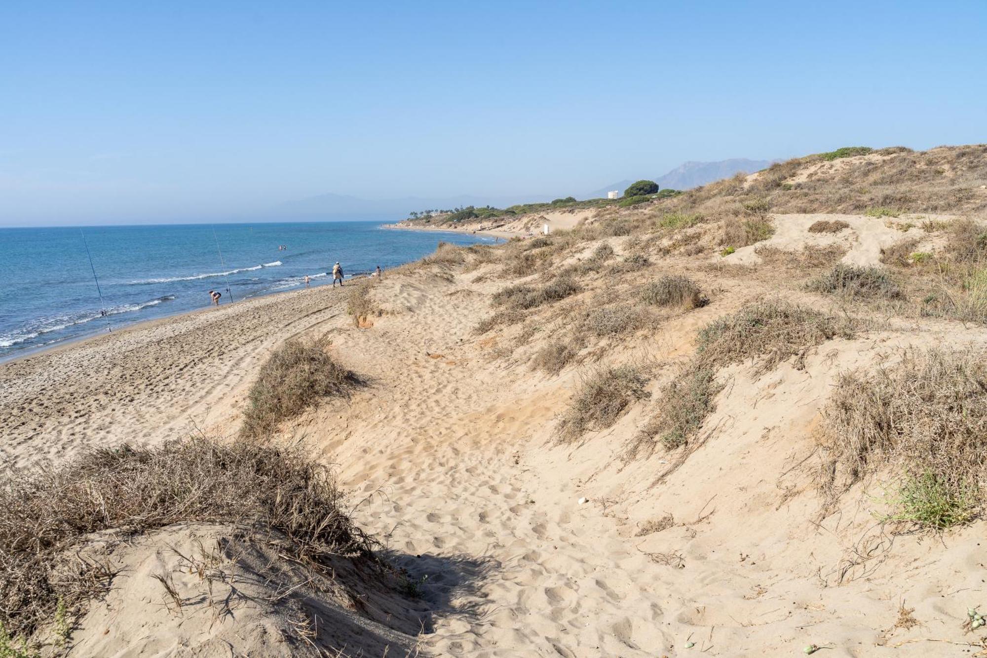 Beachfront Puerto Cabopino Marbella Exterior foto